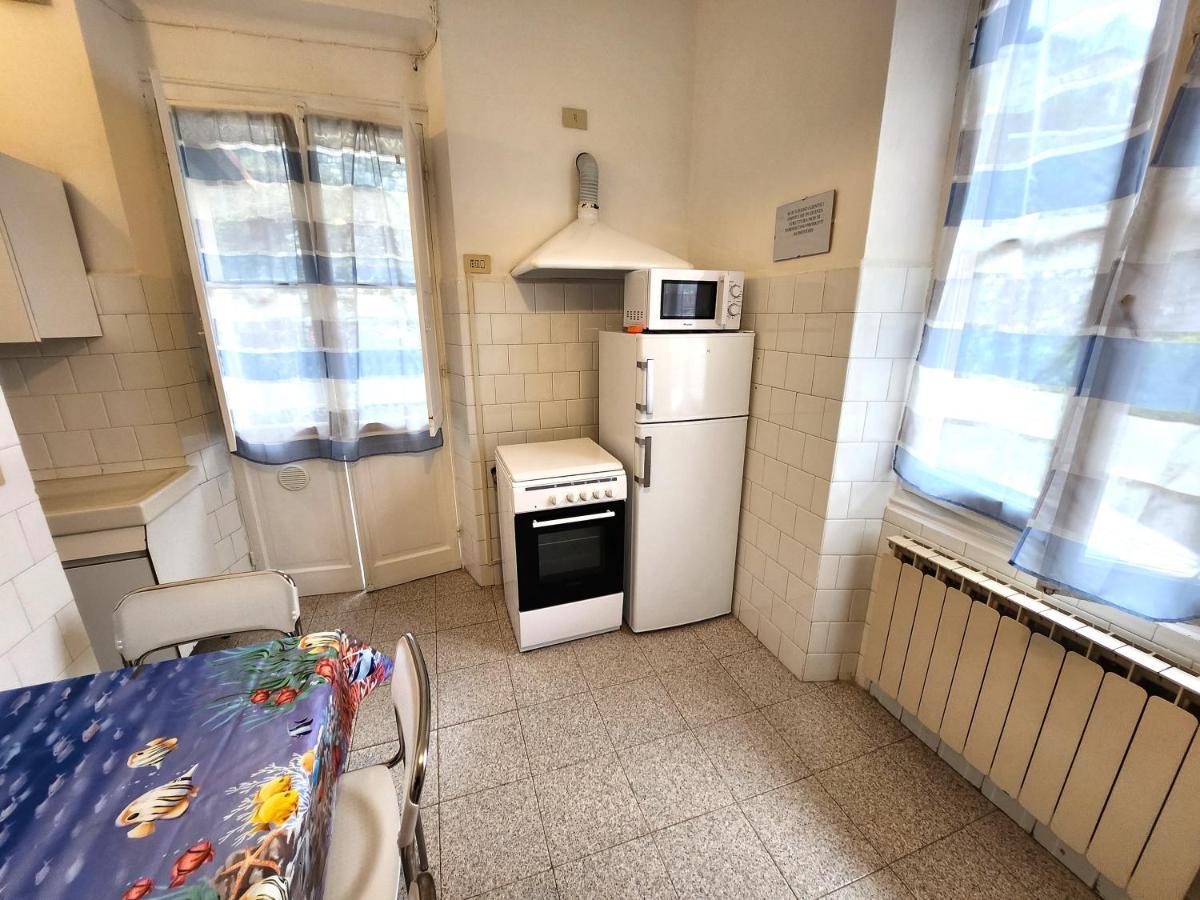 Appartamento Raggio Di Sole レヴァント エクステリア 写真